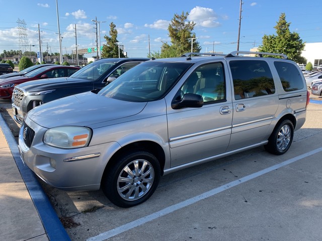 Pre Owned 2005 Buick Terraza Cxl Front Wheel Drive Minivan Van Offsite Location